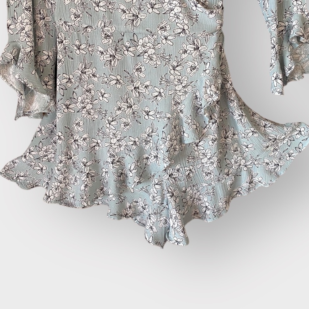 Entro Bohemian Mint Green Floral Ruffled Keyhole Jumper Dress Great Condition - Picture 7 of 12